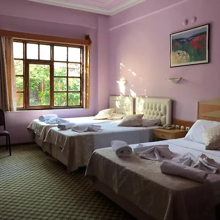 Hotel Karyatit Kaleici 2*