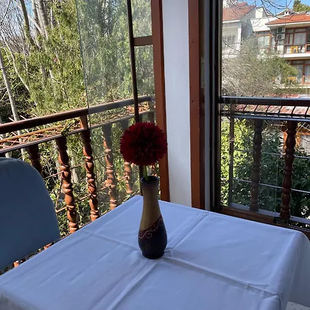 Karyatit Kaleici Antalya