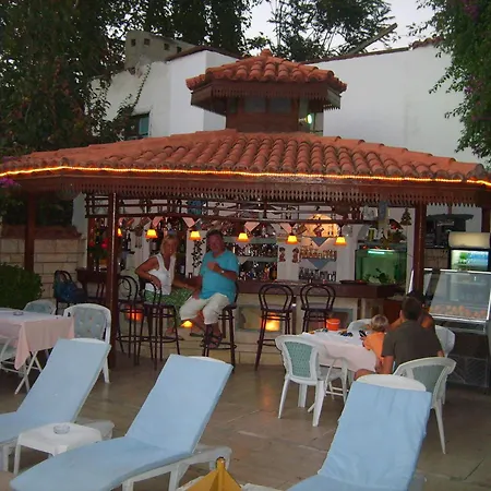 Hotel Karyatit Kaleici 2*