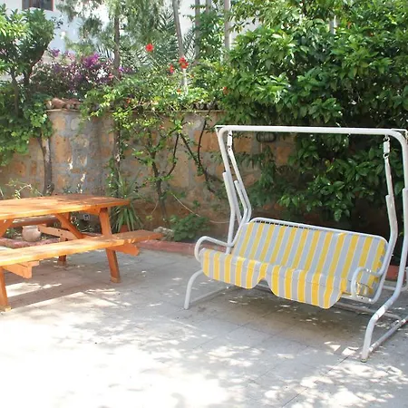 Karyatit Kaleici 2* Antalya