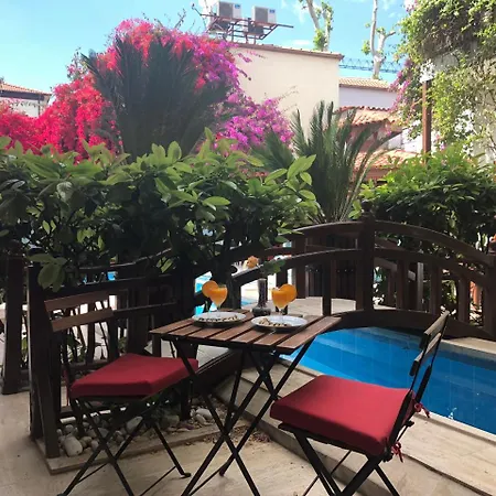 Hotel Karyatit Kaleici